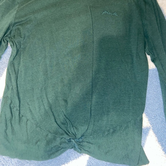 Victoria’s Secret Pink long sleeve shirt - Picture 2 of 4